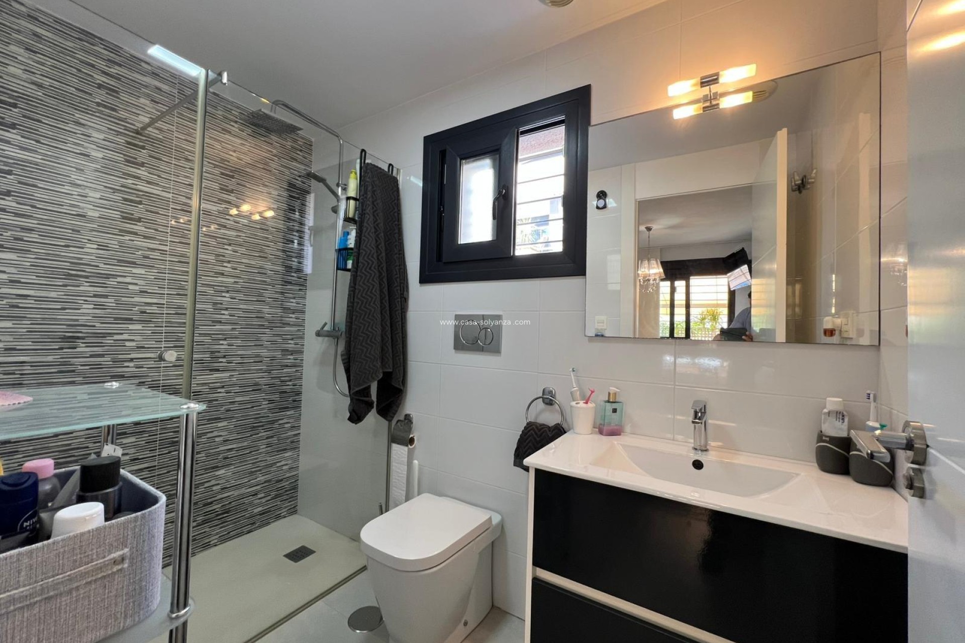 Resale - Bungalow - Pilar de la Horadada - Pueblo Latino