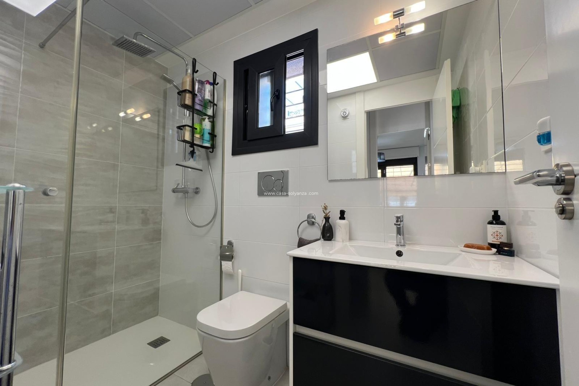 Resale - Bungalow - Pilar de la Horadada - Pueblo Latino