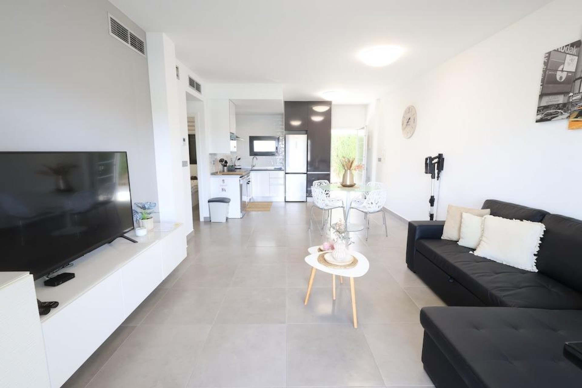 Resale - Bungalow - Pilar de la Horadada - Zona Pueblo