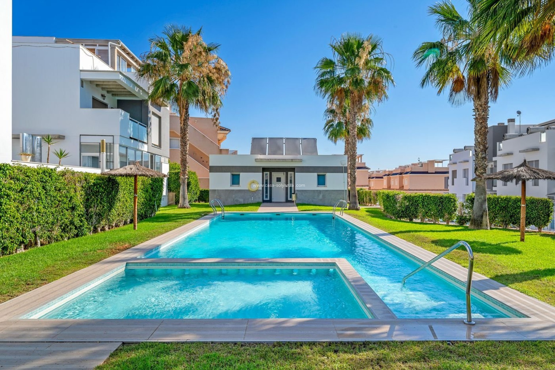 Resale - Bungalow - Punta Prima - Costa Blanca