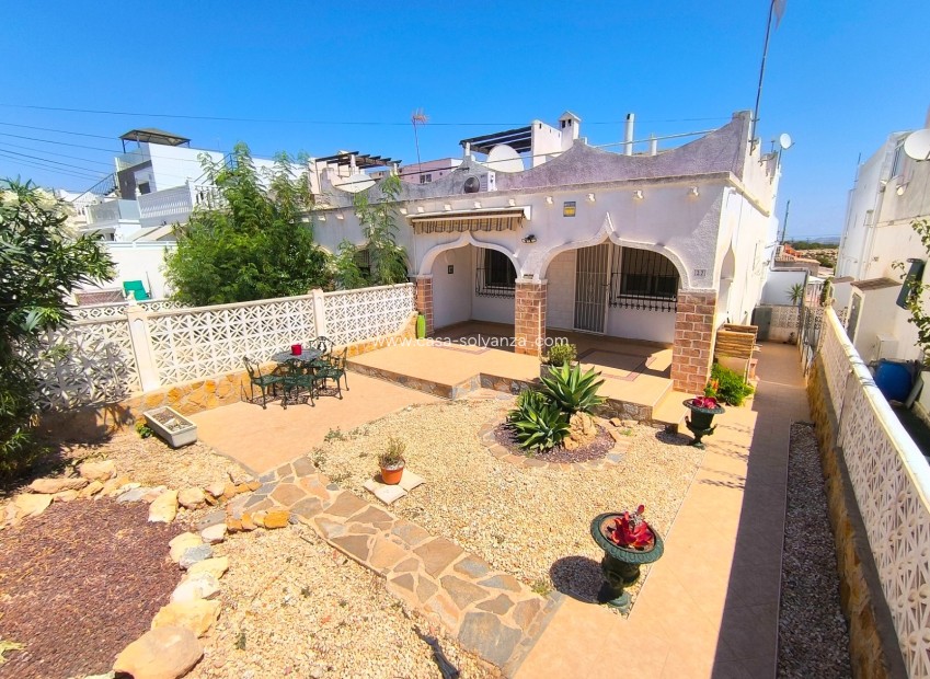 Resale - Bungalow - San Miguel de Salinas - Urbanizaciones