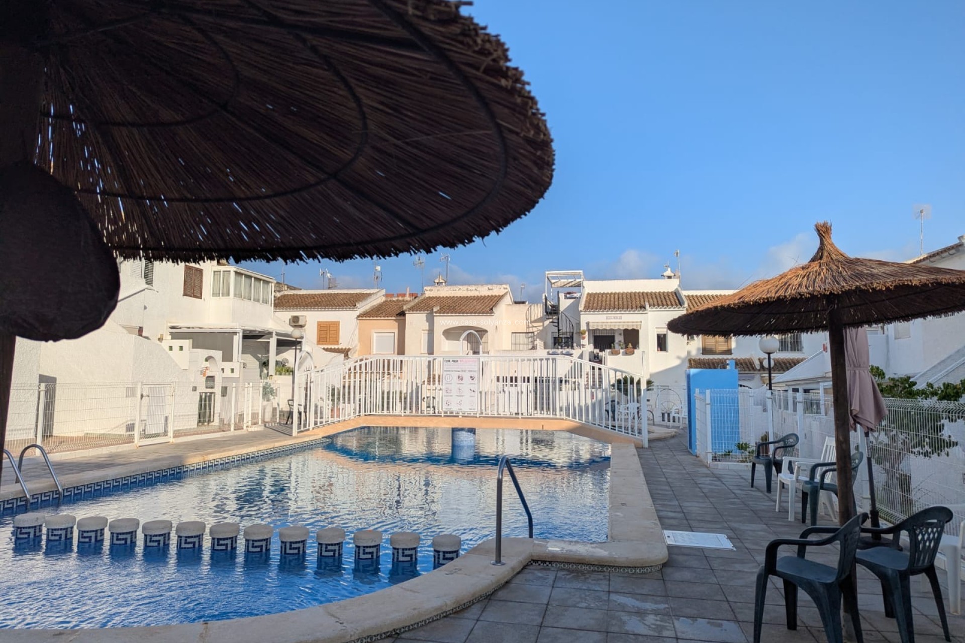 Resale - Bungalow - Torrevieja - 0