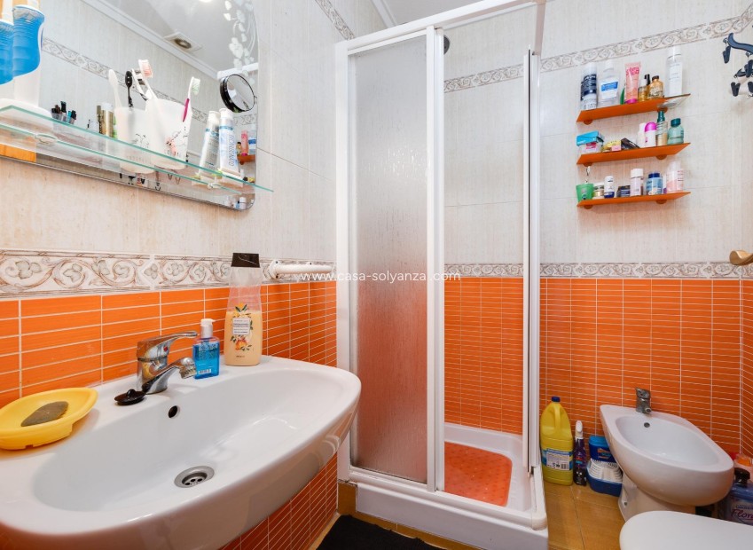 Resale - Bungalow - Torrevieja - Aguas nuevas