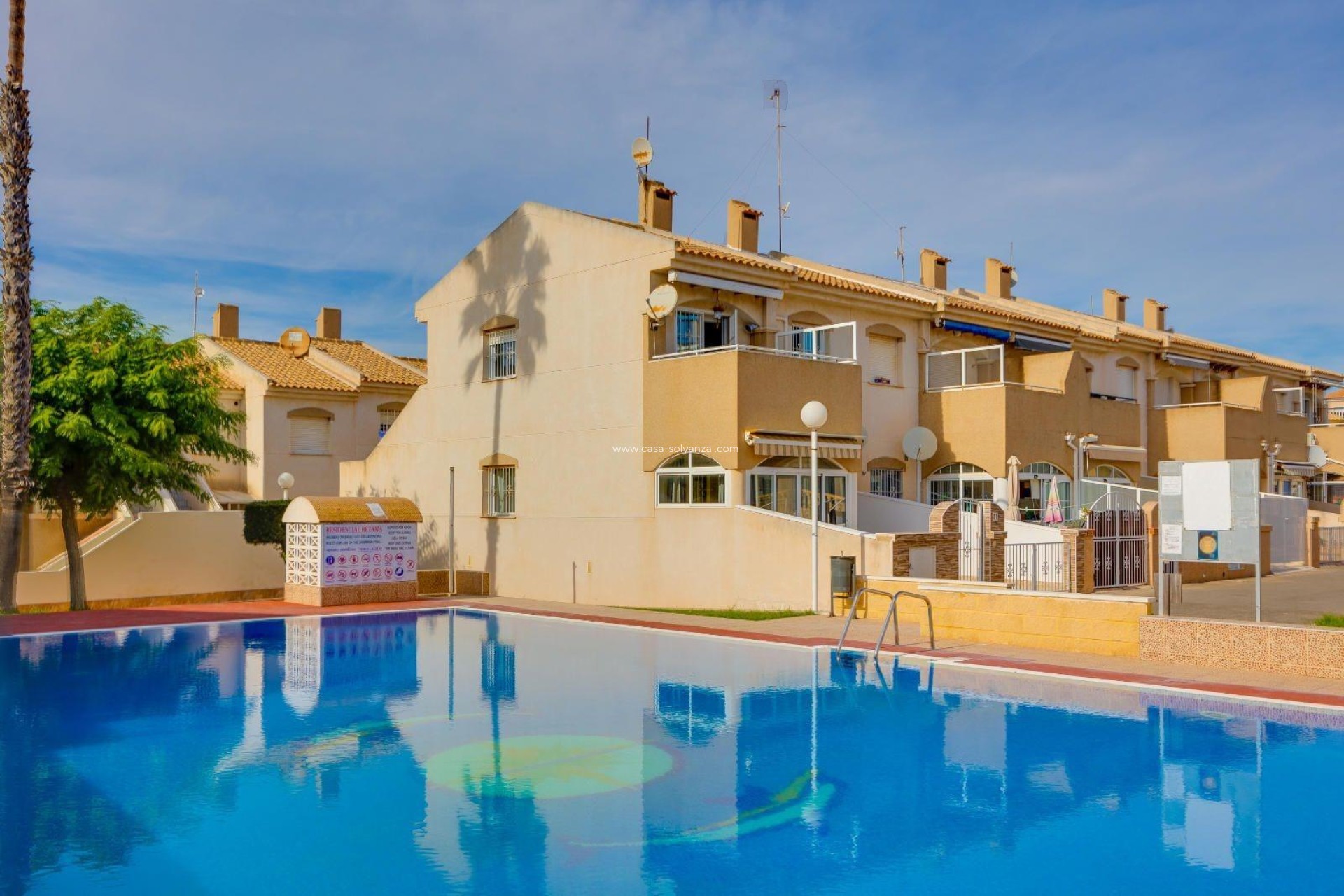 Resale - Bungalow - Torrevieja - Aguas nuevas