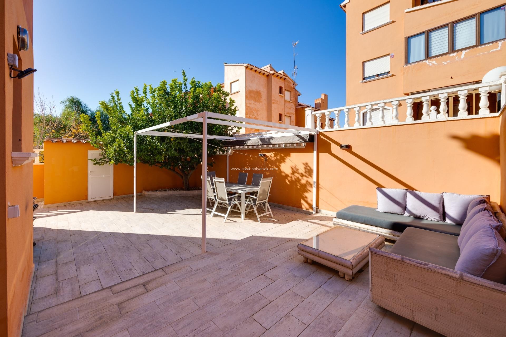 Resale - Bungalow - Torrevieja - Aguas nuevas