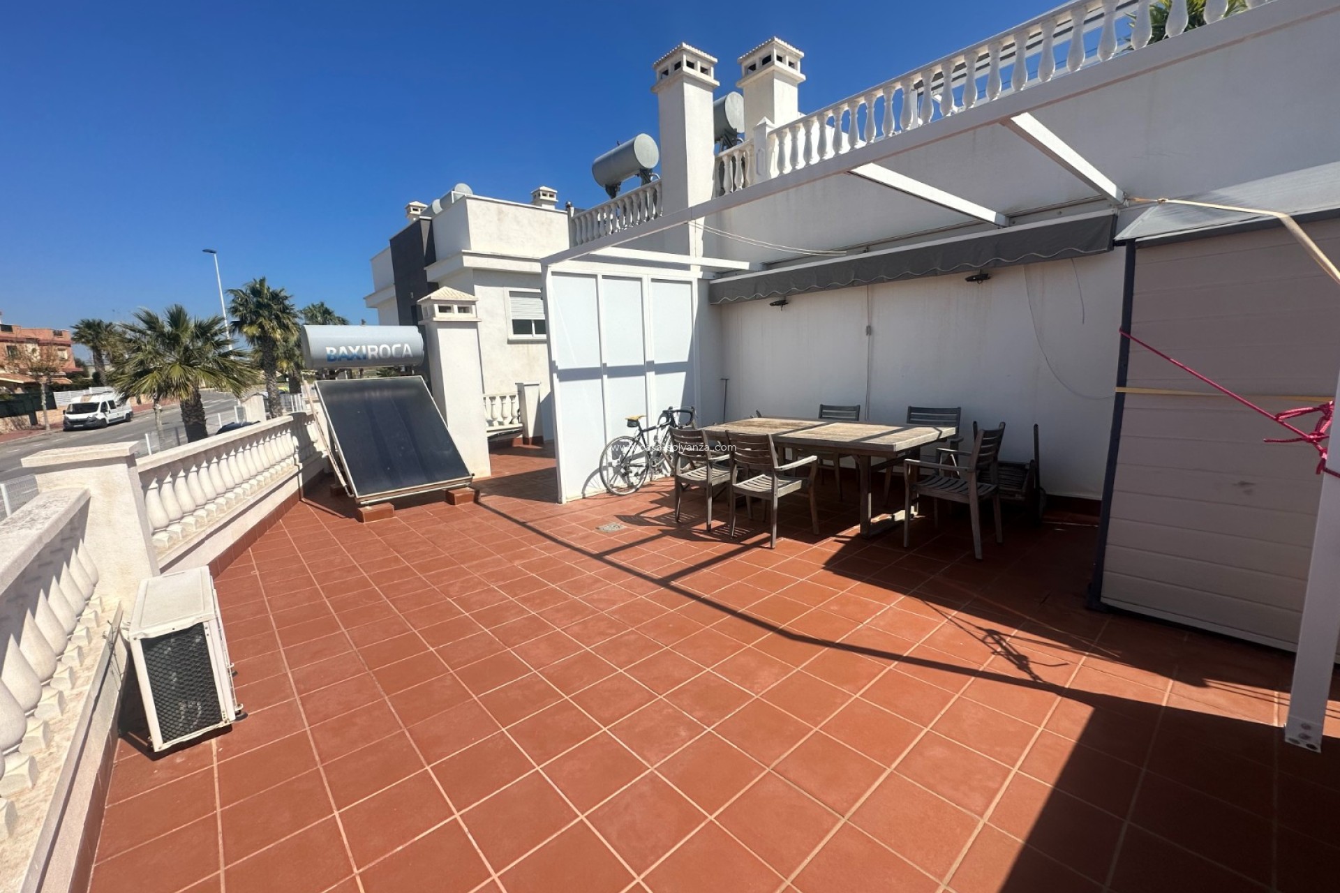 Resale - Bungalow - Torrevieja - Aguas nuevas