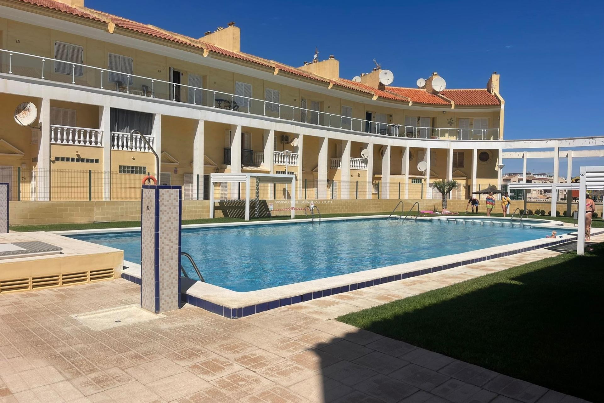 Resale - Bungalow - Torrevieja - Aguas nuevas