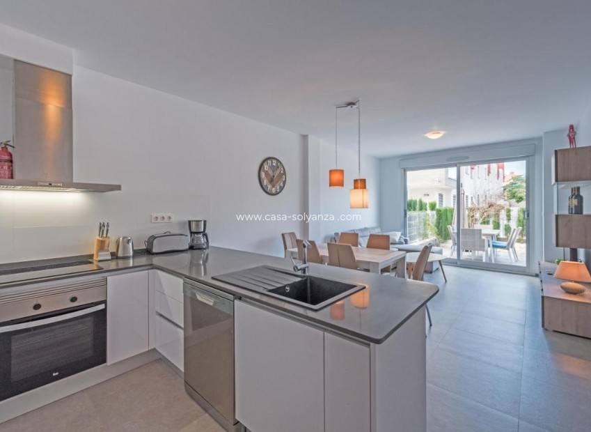 Resale - Bungalow - Torrevieja - Auguas Neuvas