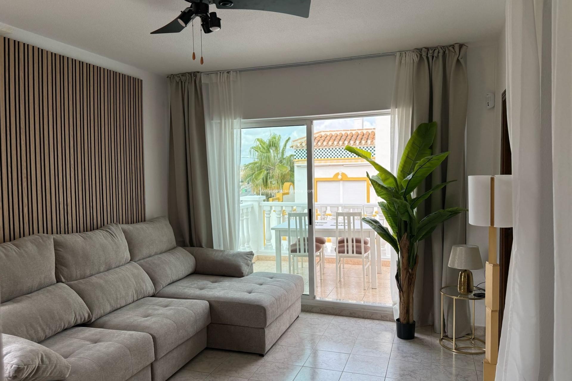 Resale - Bungalow - Torrevieja - Cañada Del Molino