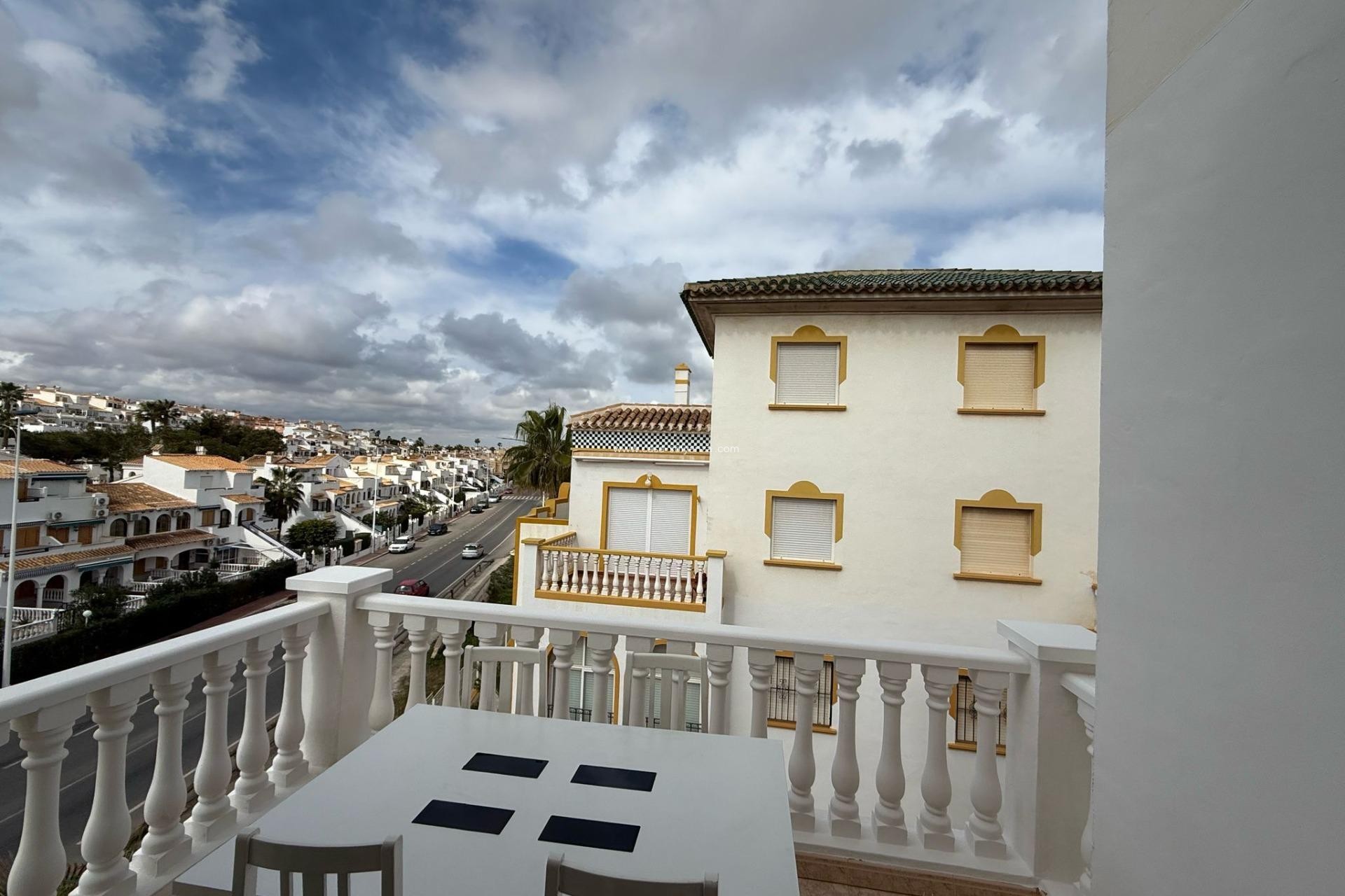 Resale - Bungalow - Torrevieja - Cañada Del Molino