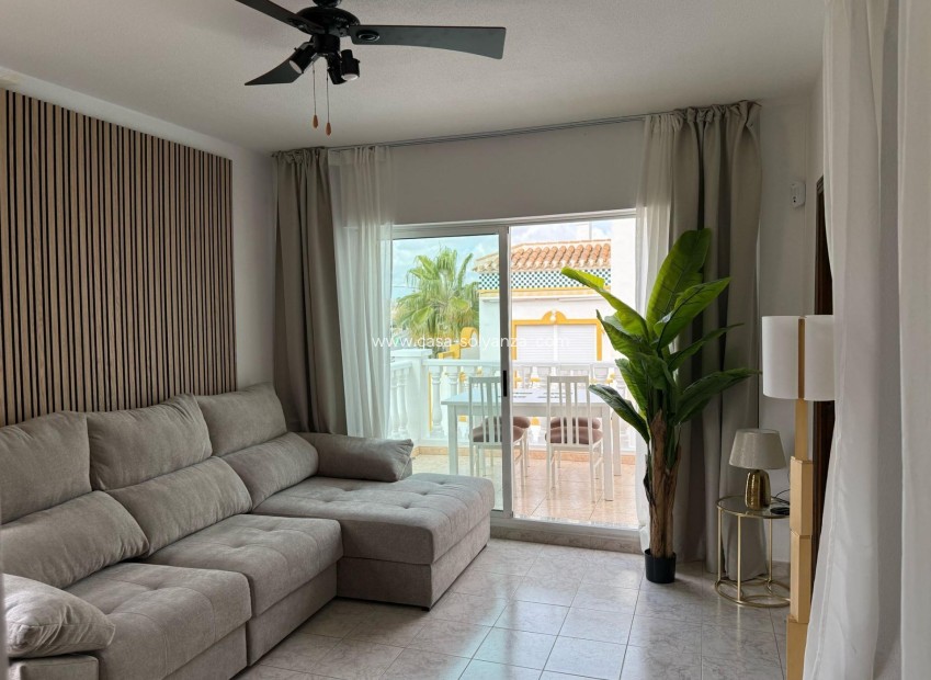 Resale - Bungalow - Torrevieja - Cañada Del Molino