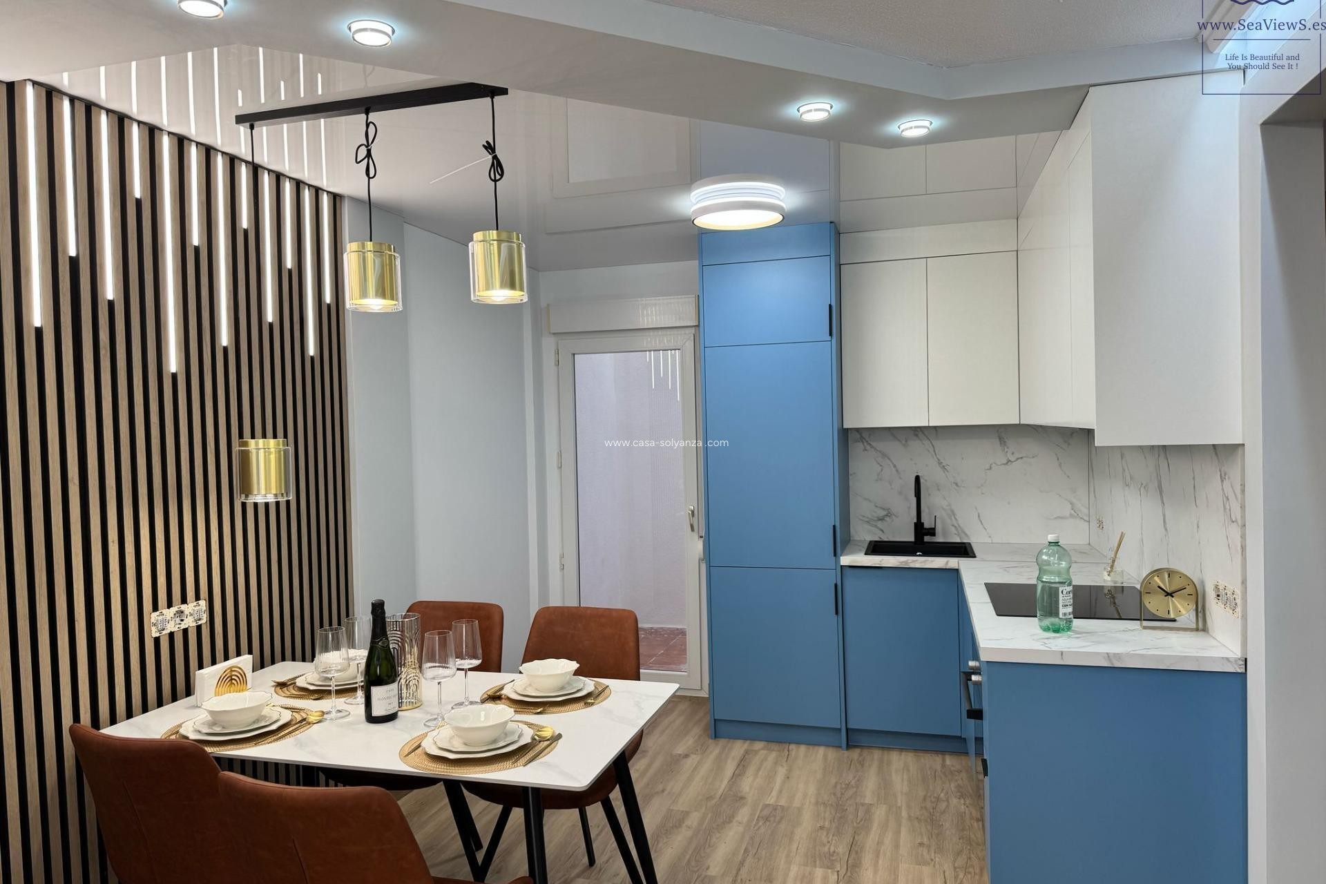 Resale - Bungalow - Torrevieja - Center