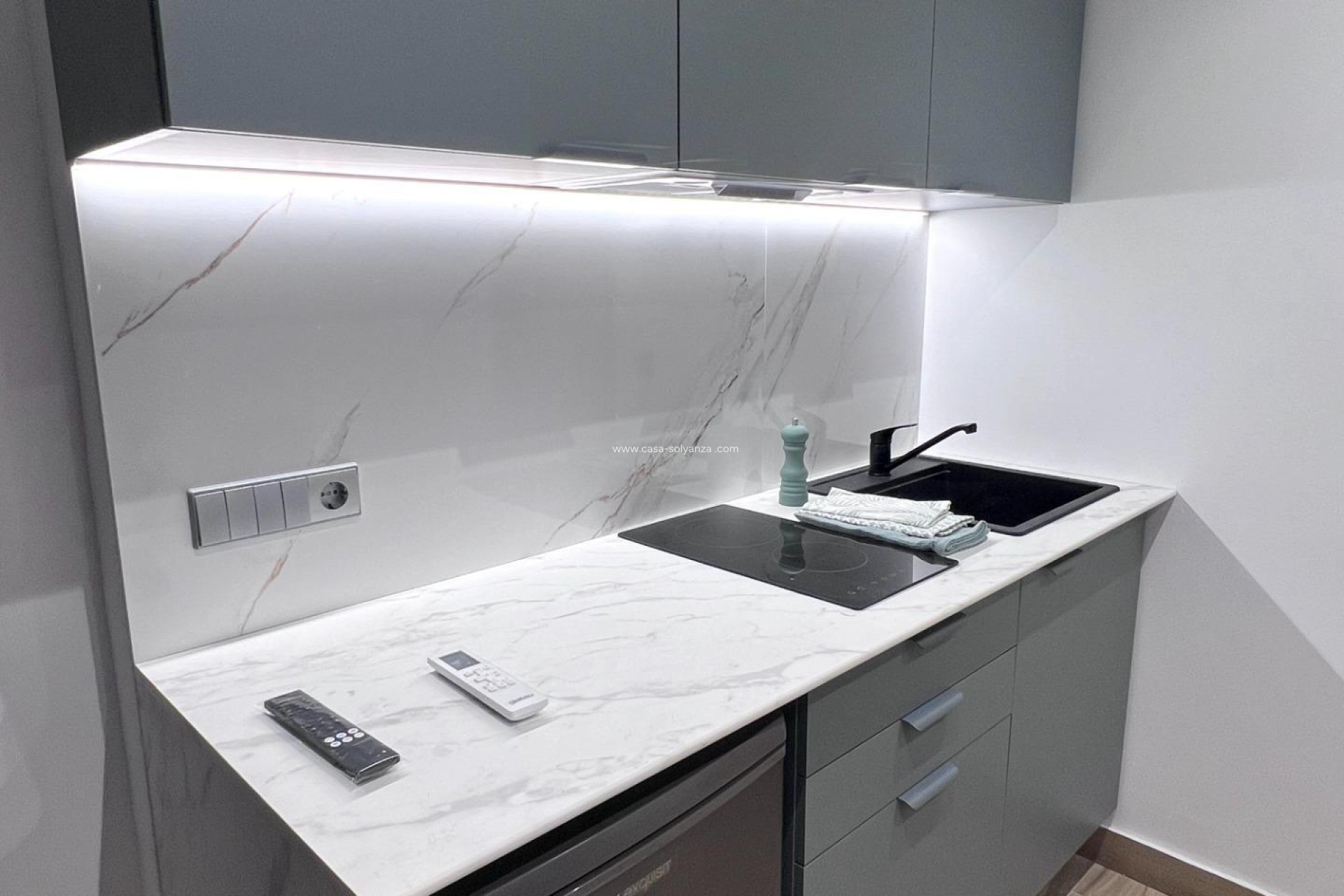 Resale - Bungalow - Torrevieja - Center