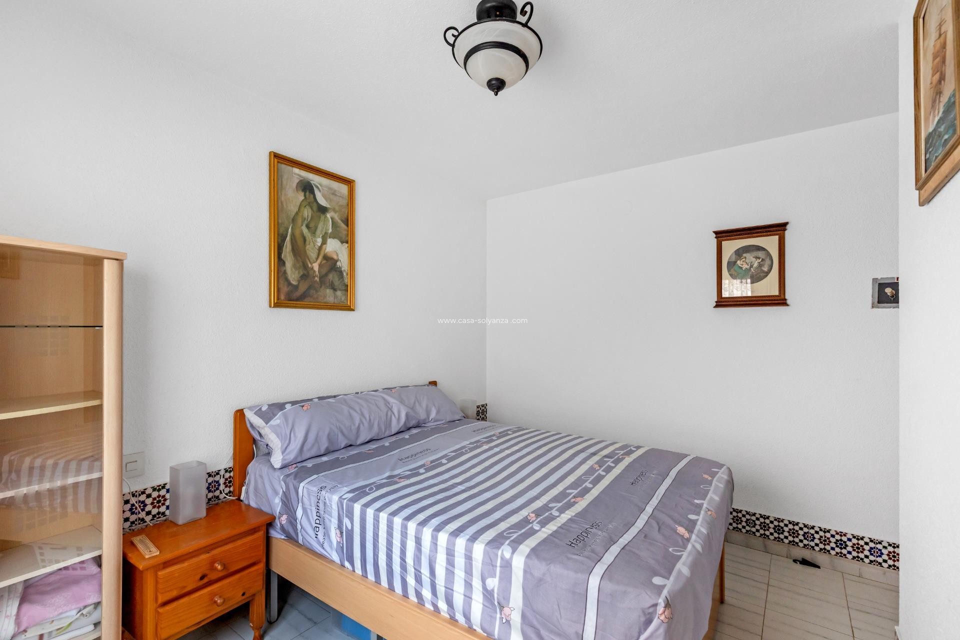 Resale - Bungalow - Torrevieja - Center