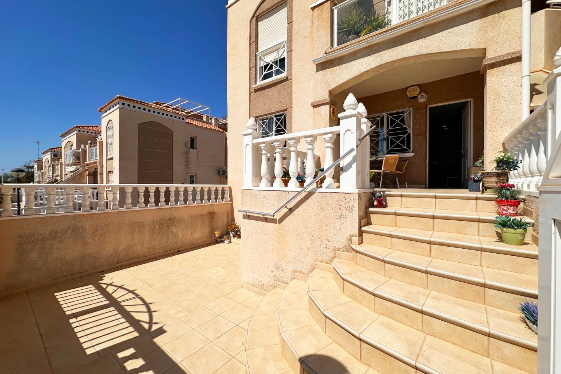 Resale - Bungalow - Torrevieja - Costa Blanca