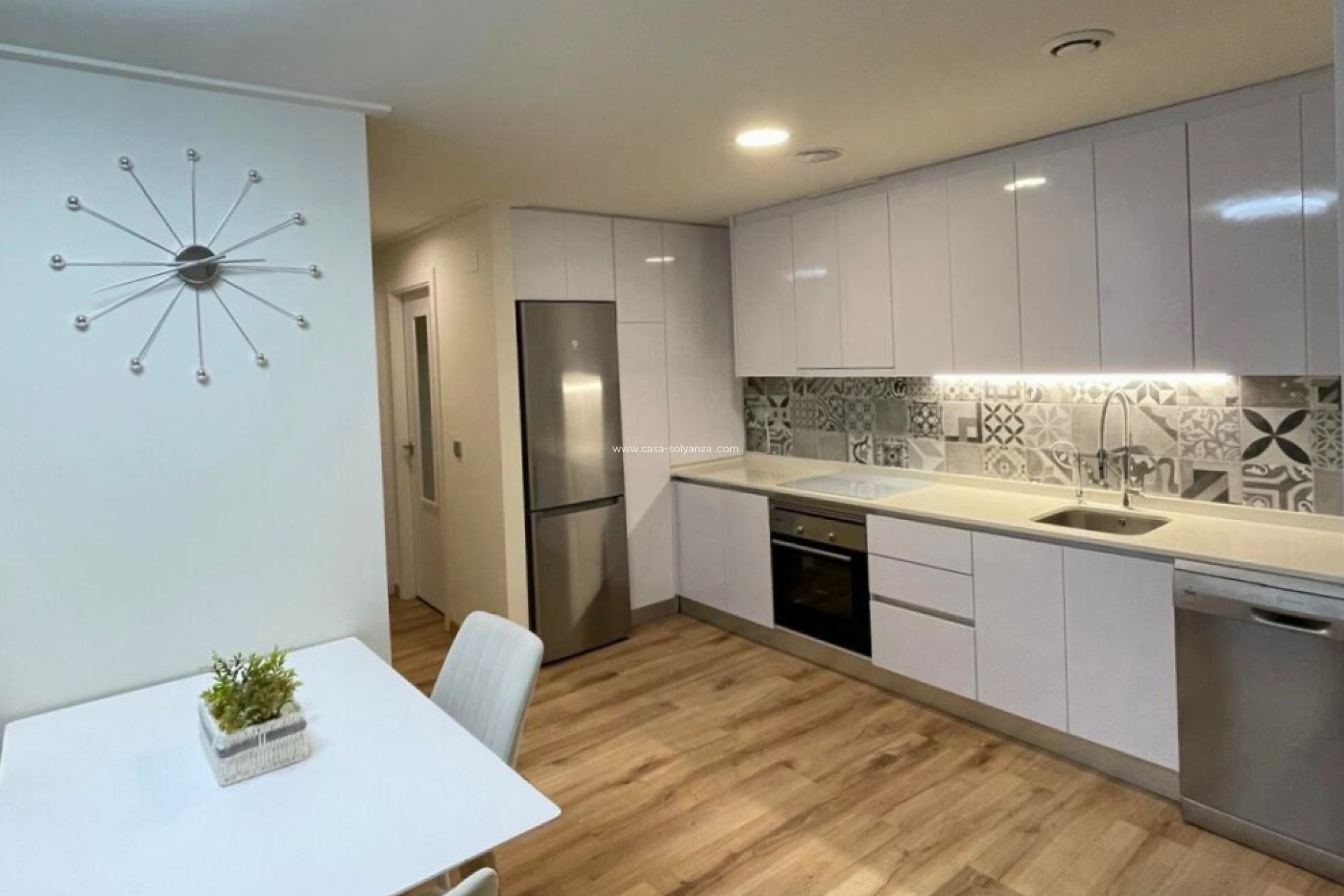 Resale - Bungalow - Torrevieja - Costa Blanca
