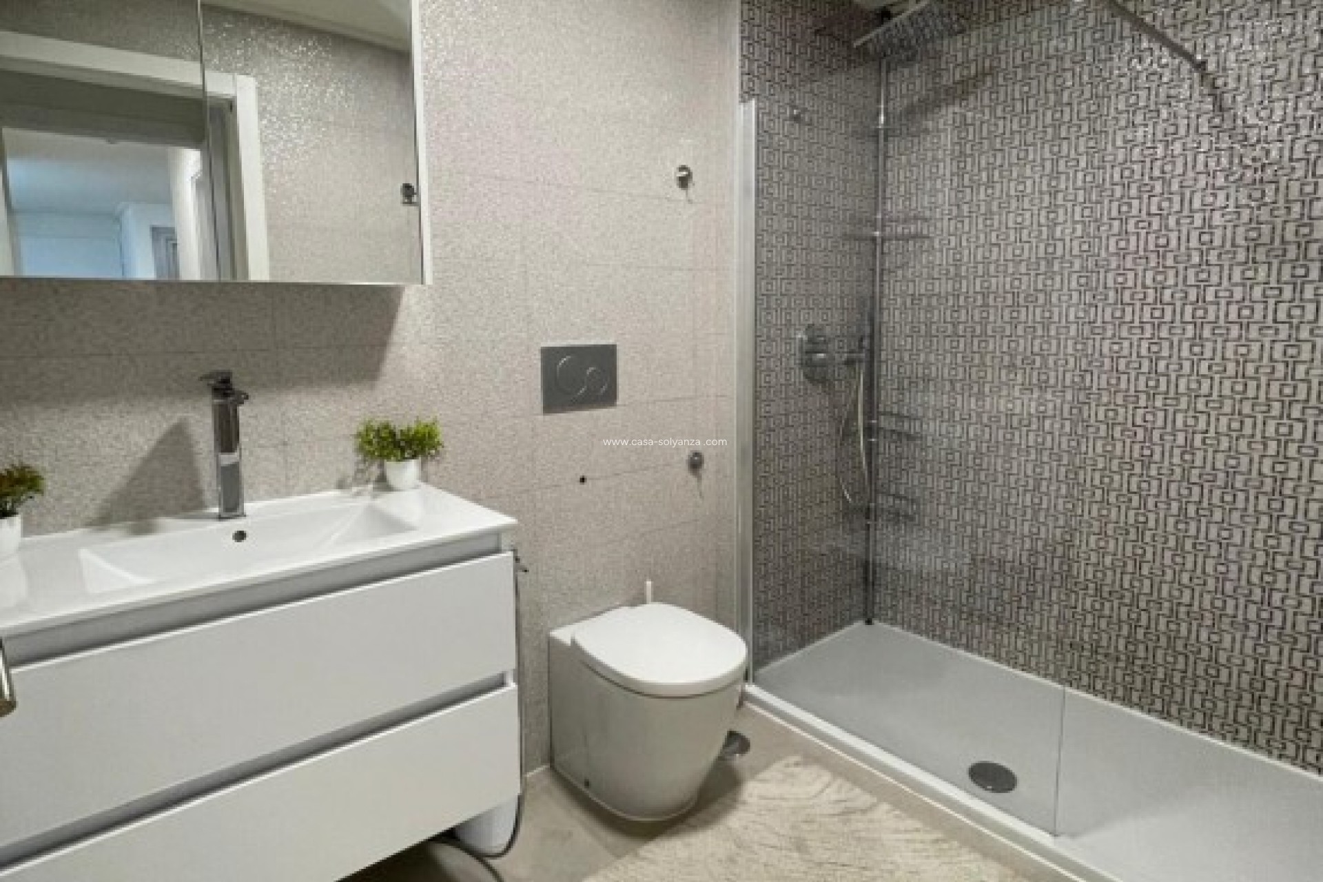 Resale - Bungalow - Torrevieja - Costa Blanca