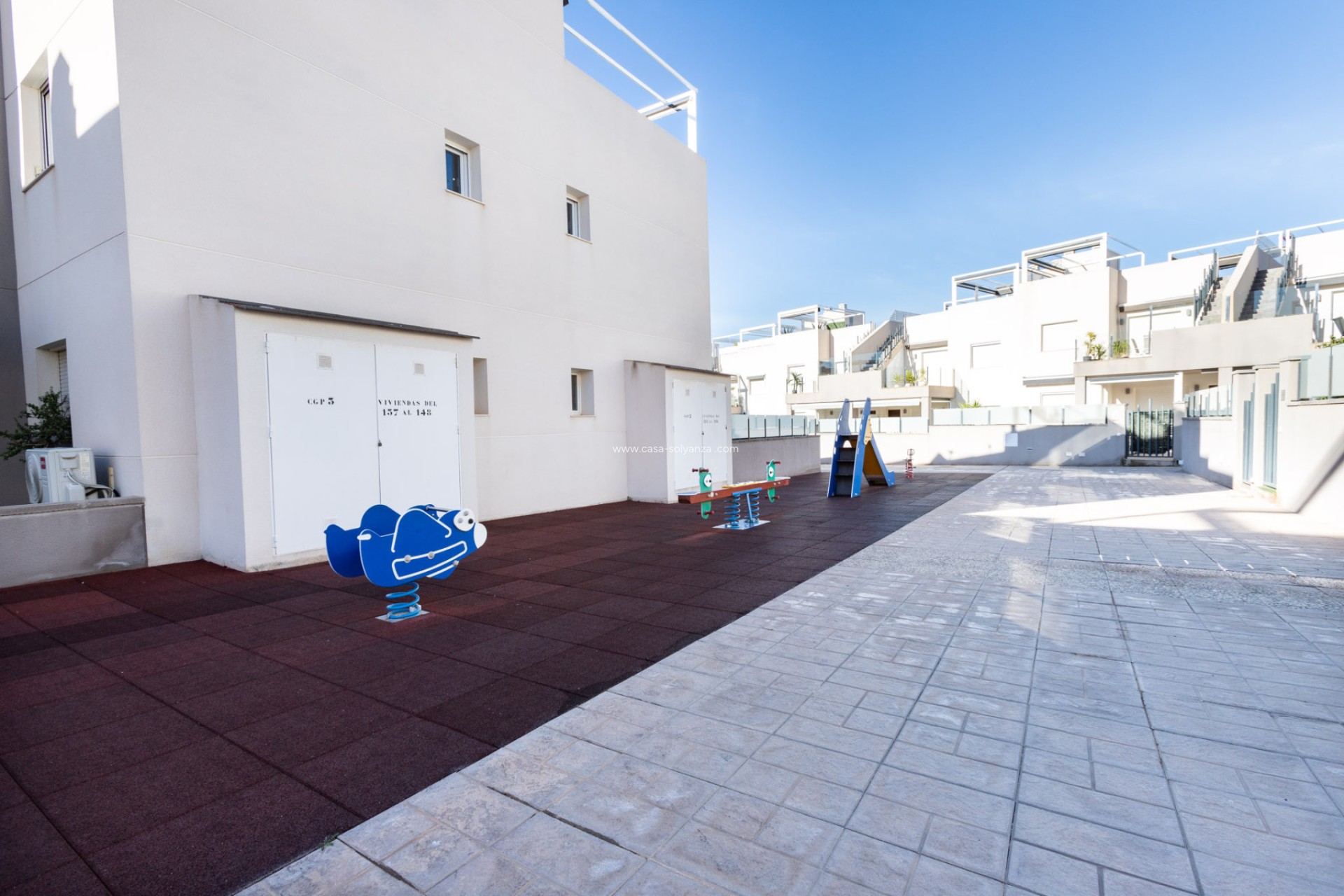 Resale - Bungalow - Torrevieja - Costa Blanca