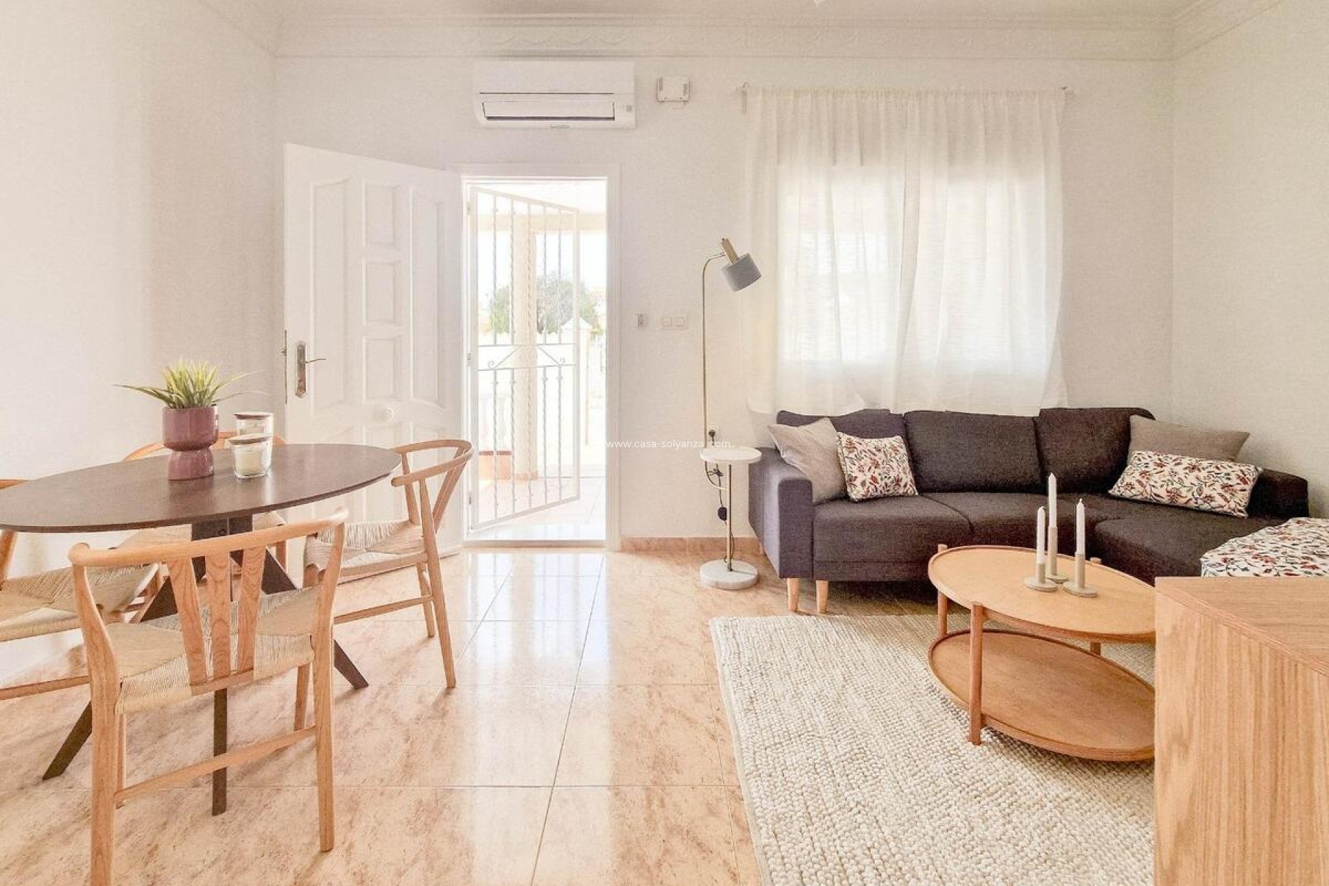 Resale - Bungalow - Torrevieja - Costa Blanca