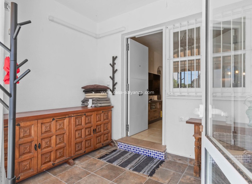 Resale - Bungalow - Torrevieja - Costa Blanca