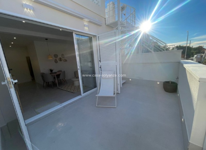Resale - Bungalow - Torrevieja - Costa Blanca