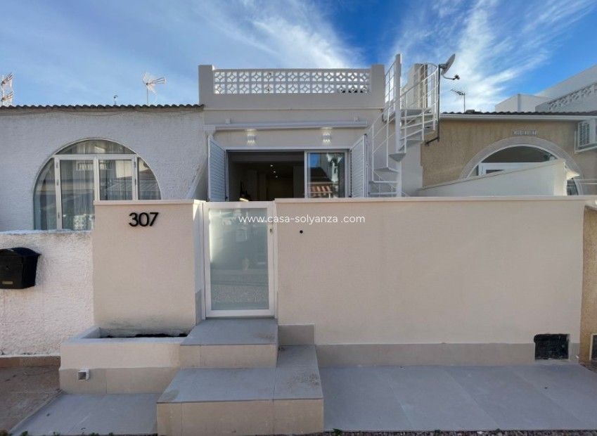 Resale - Bungalow - Torrevieja - Costa Blanca