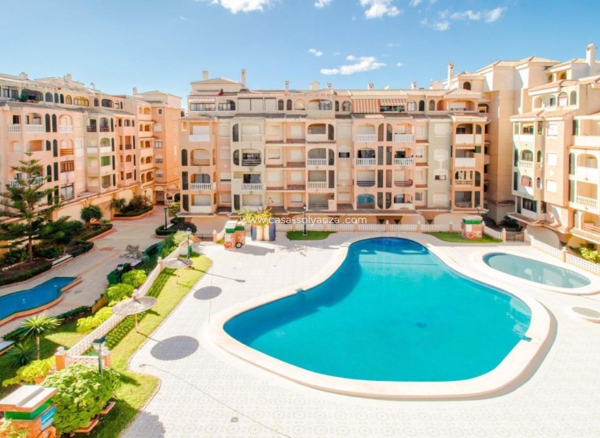 Resale - Bungalow - Torrevieja - Costa Blanca