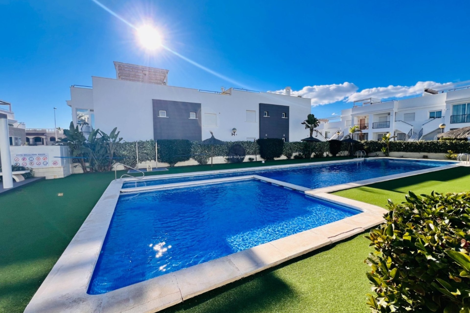 Resale - Bungalow - Torrevieja - Costa Blanca