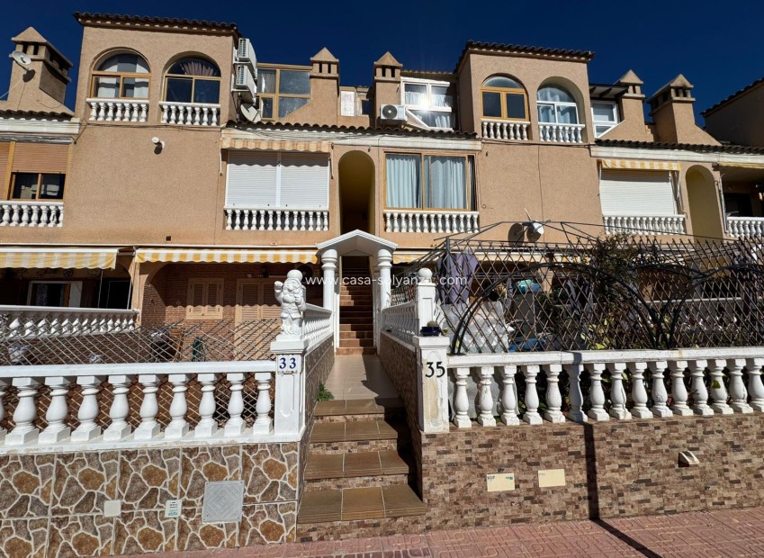 Resale - Bungalow - Torrevieja - Costa Blanca