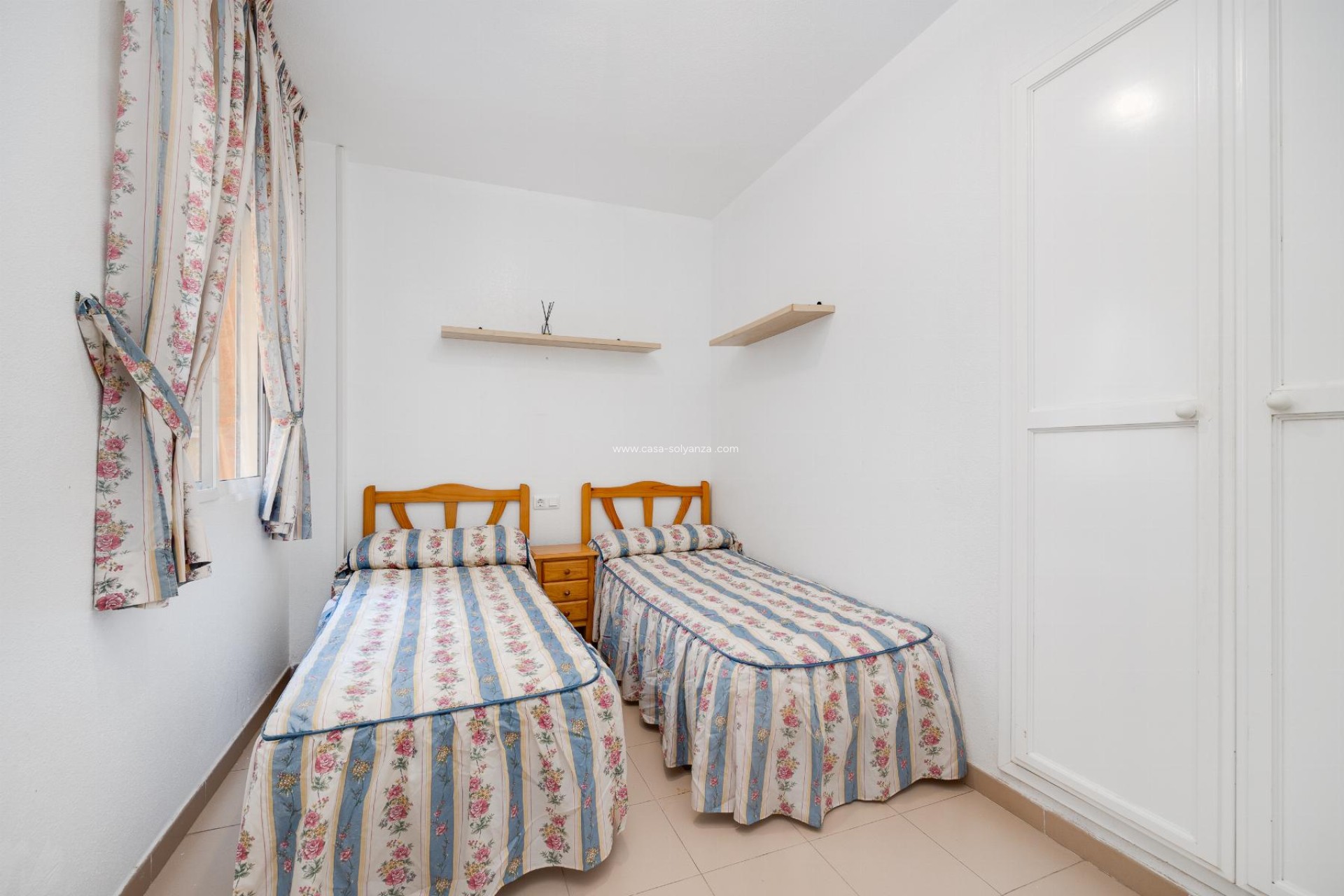Resale - Bungalow - Torrevieja - Costa Blanca
