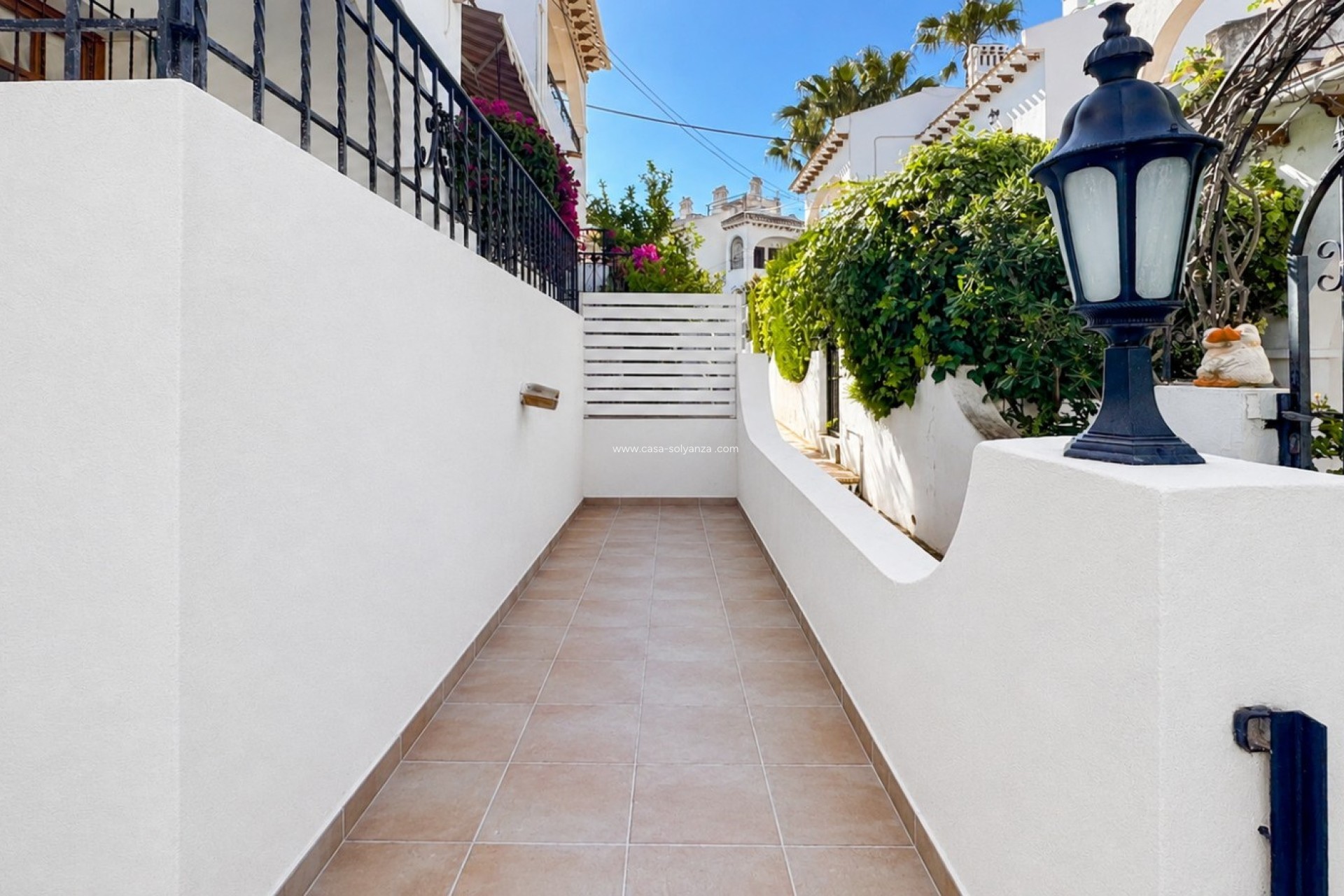 Resale - Bungalow - Torrevieja - Costa Blanca