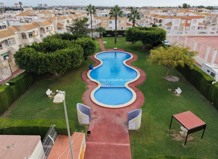 Resale - Bungalow - Torrevieja - El Limonar