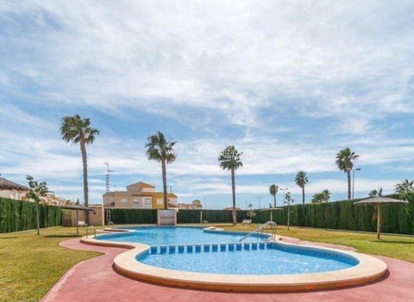 Resale - Bungalow - Torrevieja - El Limonar