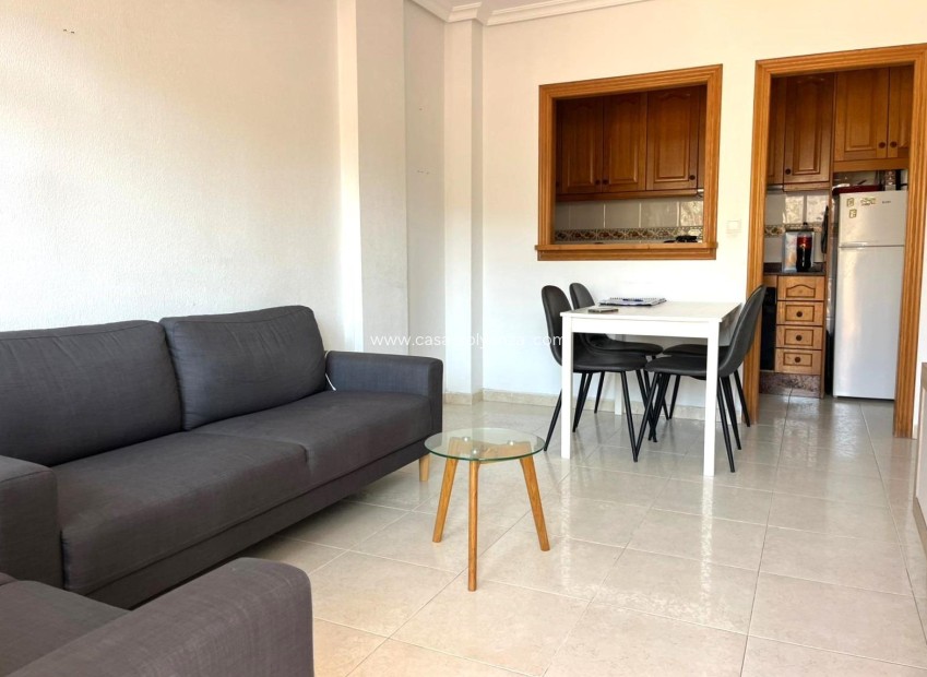 Resale - Bungalow - Torrevieja - Estacion Autobuses