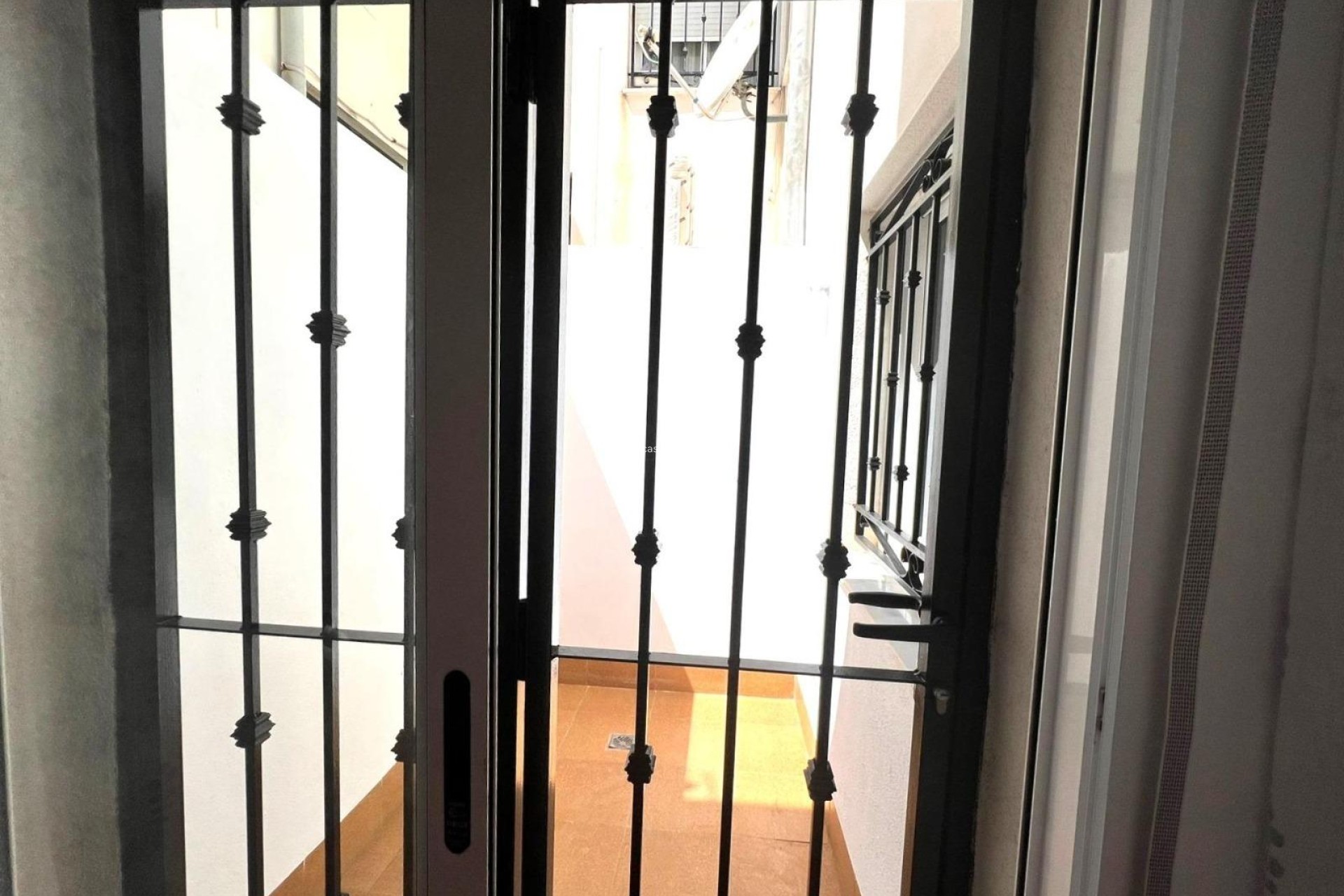 Resale - Bungalow - Torrevieja - Los Balcones