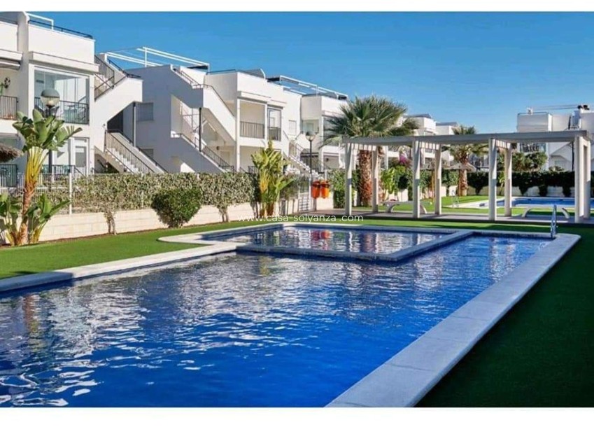 Resale - Bungalow - Torrevieja - Parque Acuático - Sector 25
