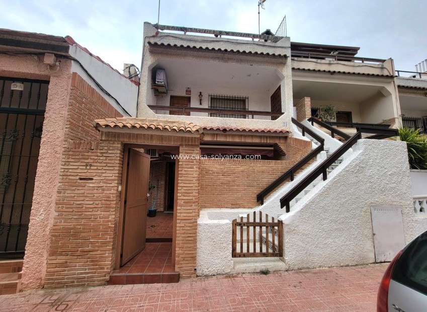 Resale - Bungalow - Torrevieja - Playa de los Locos