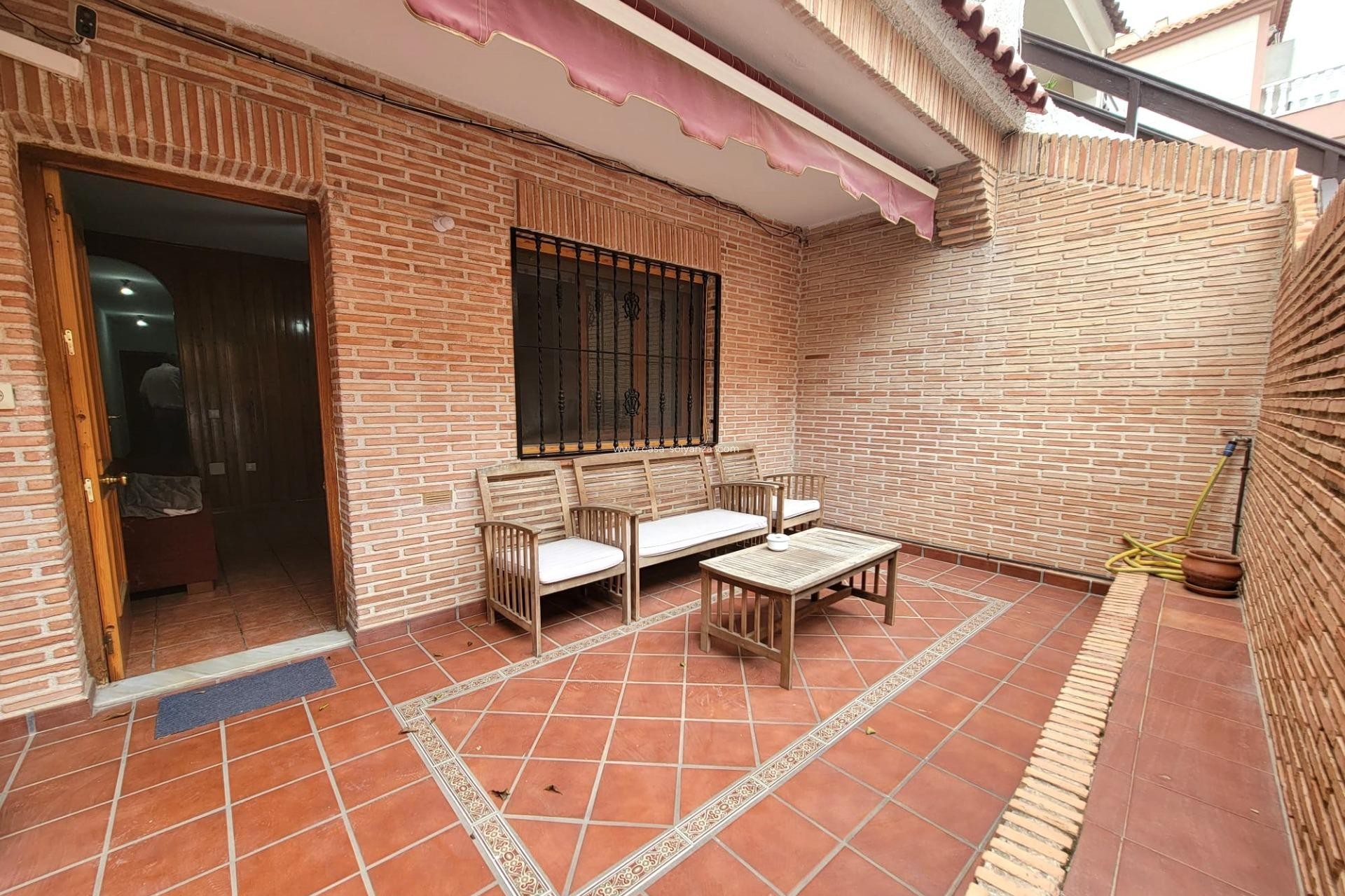 Resale - Bungalow - Torrevieja - Playa de los Locos