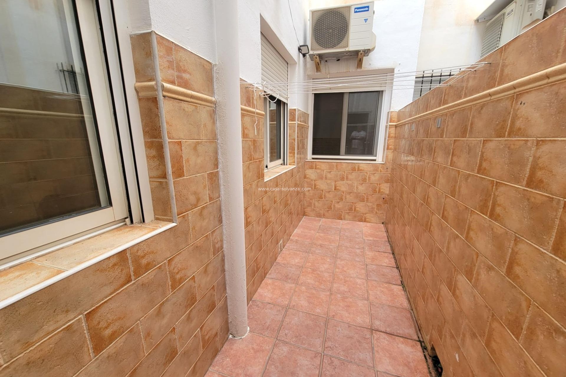 Resale - Bungalow - Torrevieja - Playa de los Locos