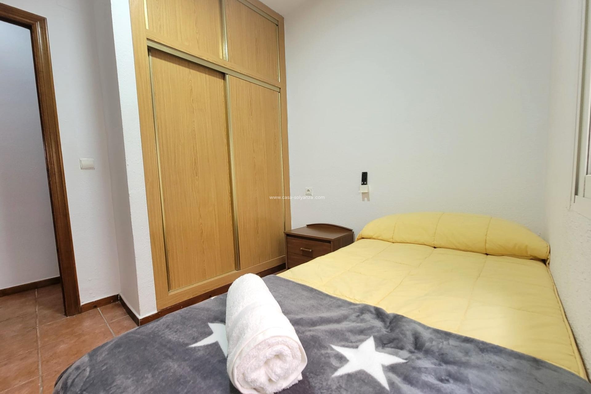 Resale - Bungalow - Torrevieja - Playa de los Locos