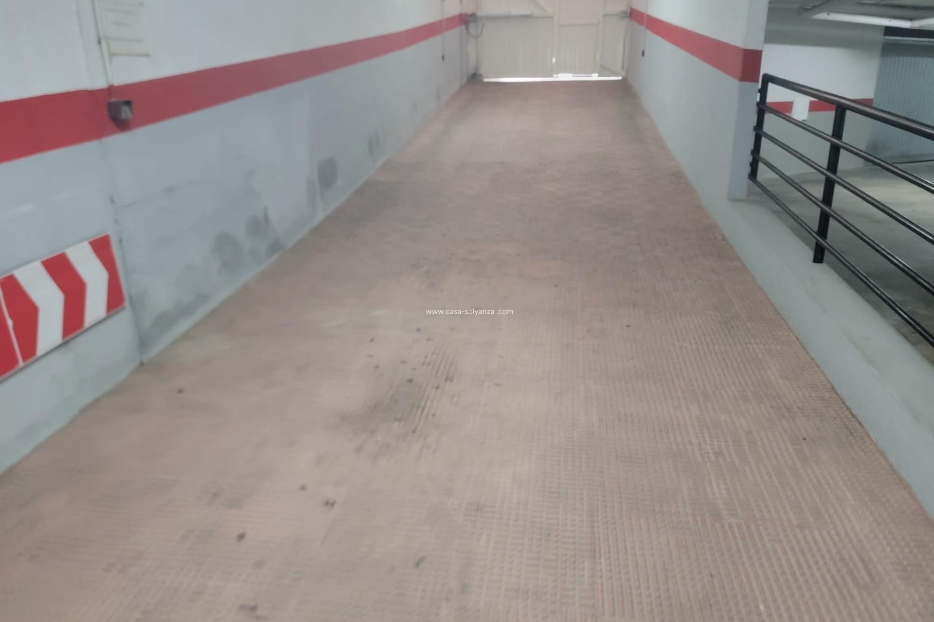 Resale - Bungalow - Torrevieja - Playa de los Locos