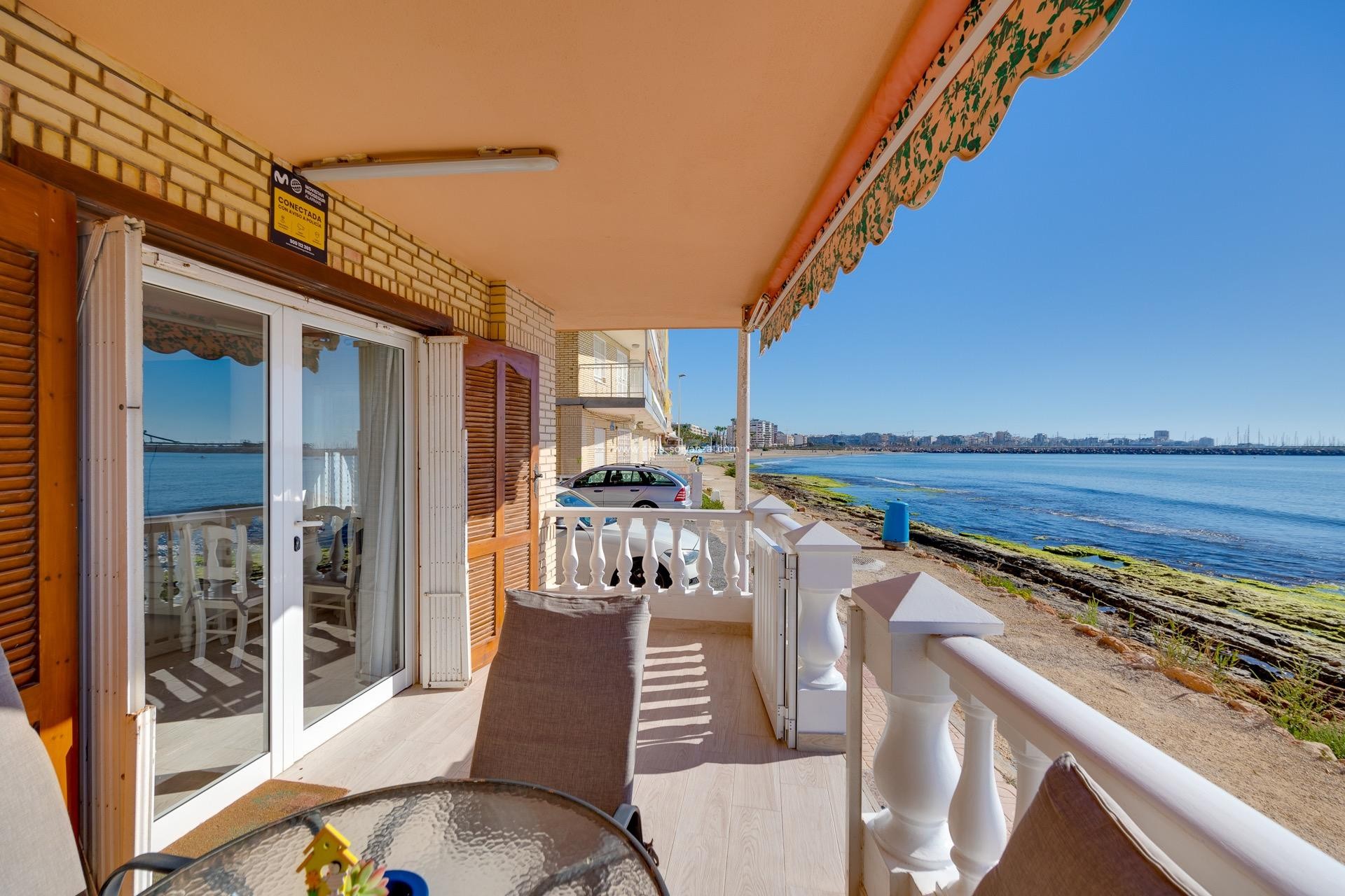 Resale - Bungalow - Torrevieja - Playa De Los Naufragos