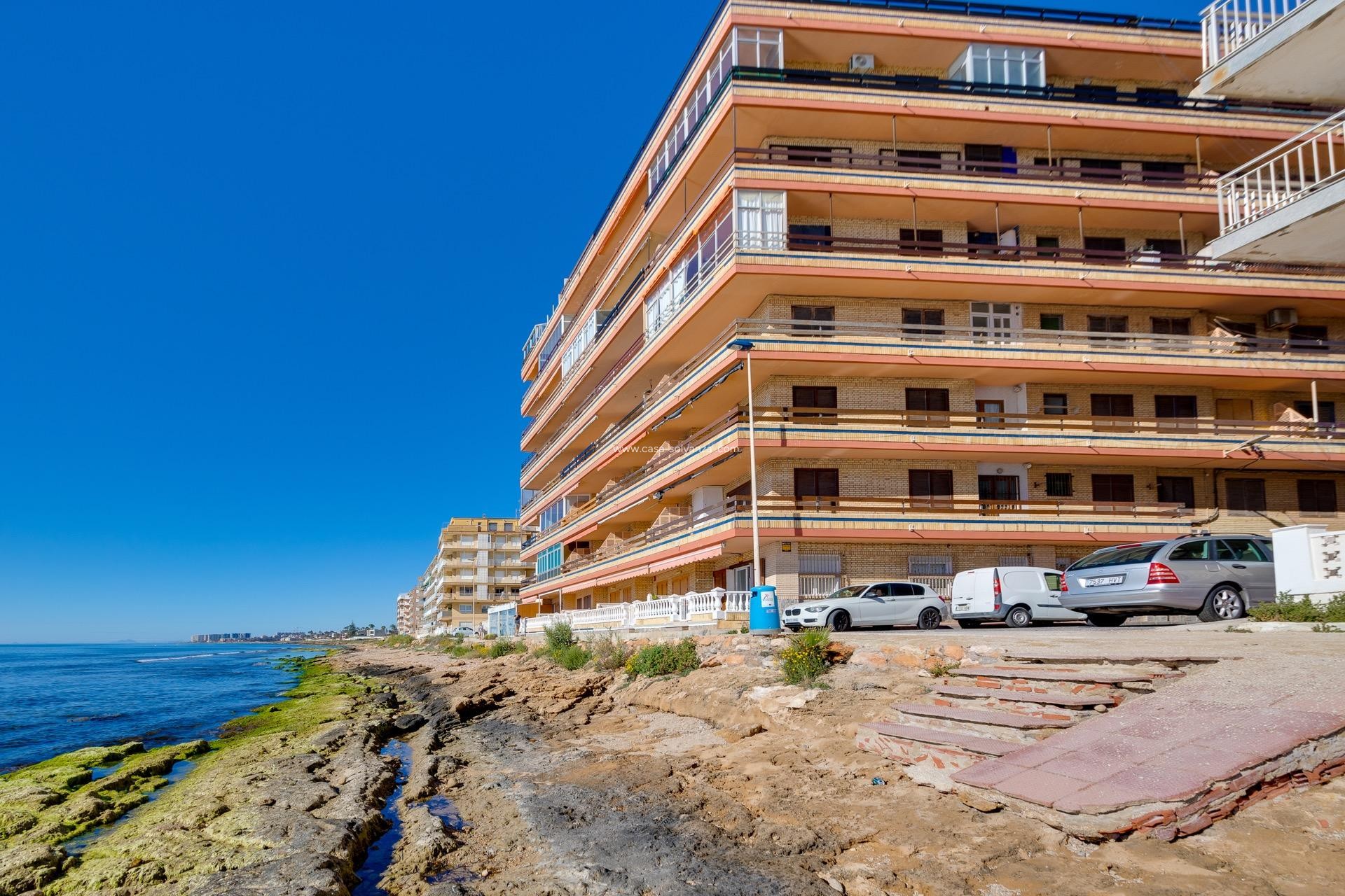 Resale - Bungalow - Torrevieja - Playa De Los Naufragos