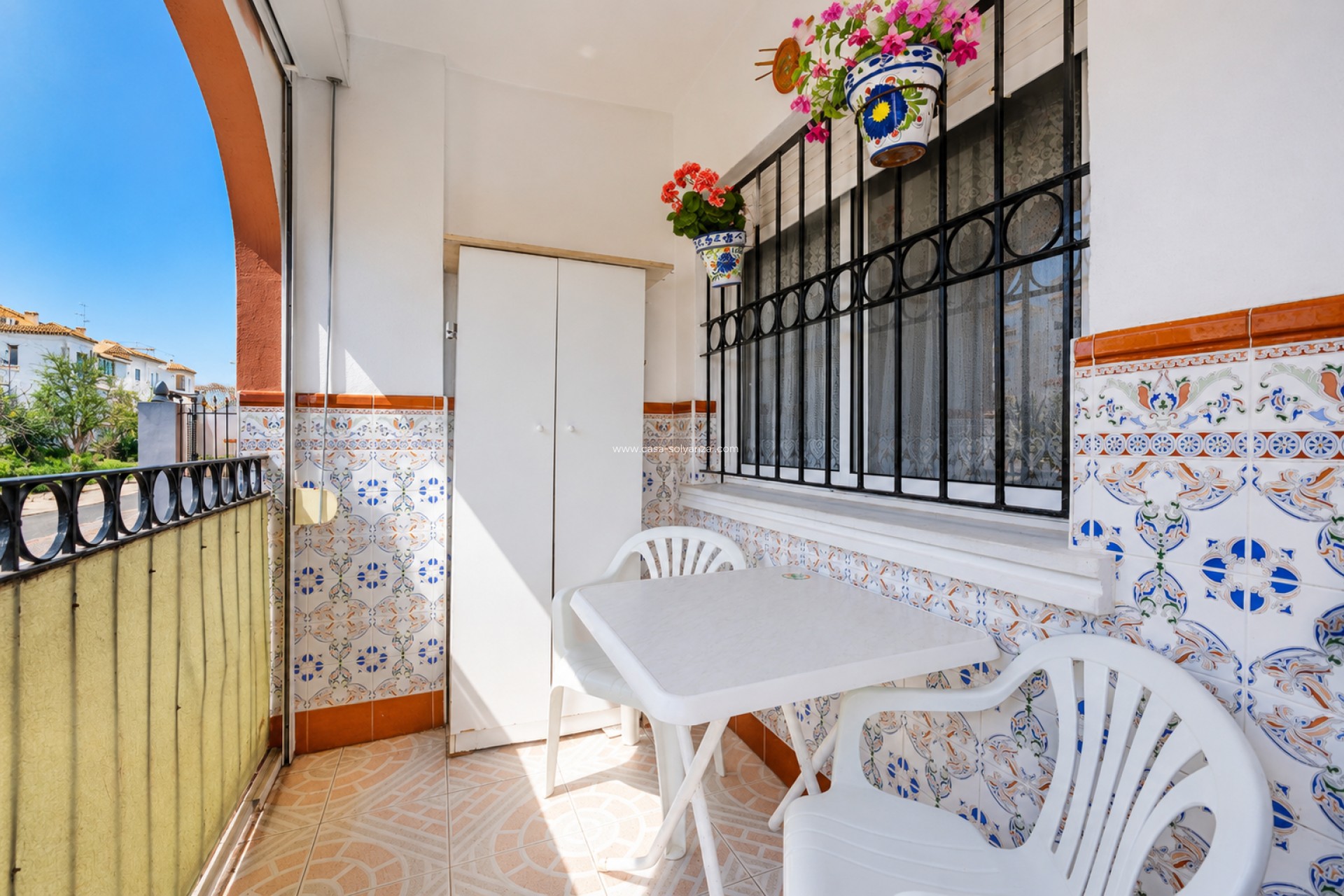 Resale - Bungalow - Torrevieja - Playa De Los Naufragos