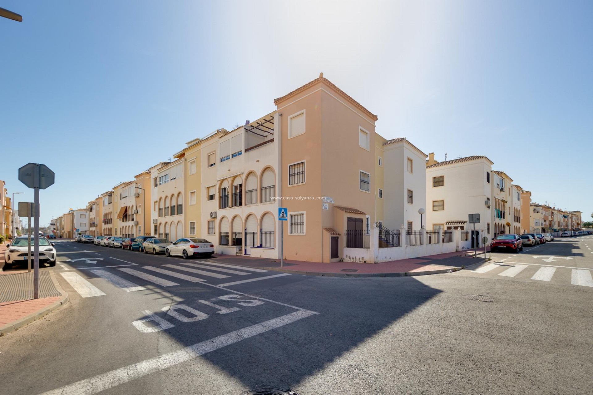 Resale - Bungalow - Torrevieja - Playa De Los Naufragos