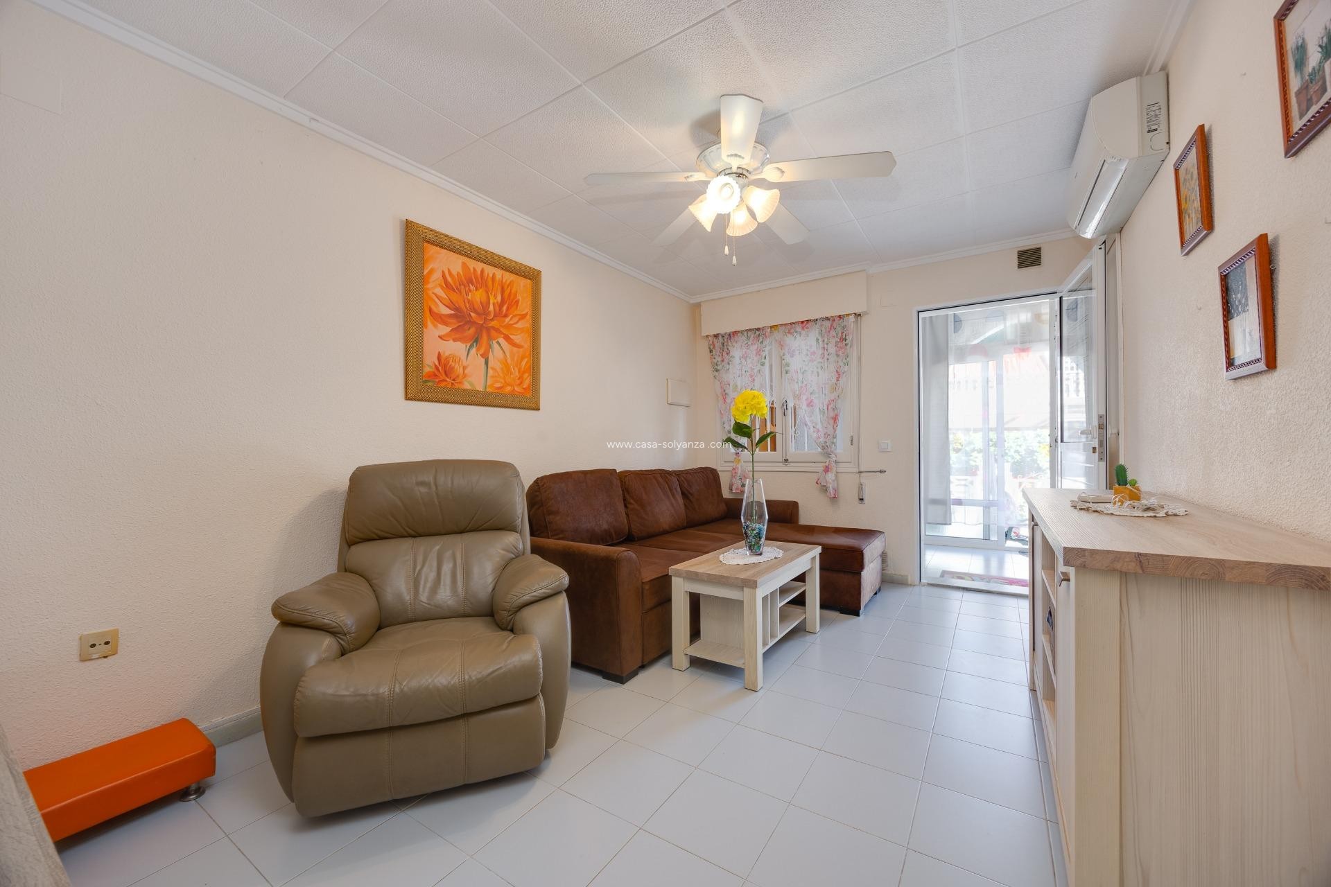 Resale - Bungalow - Torrevieja - San Luis