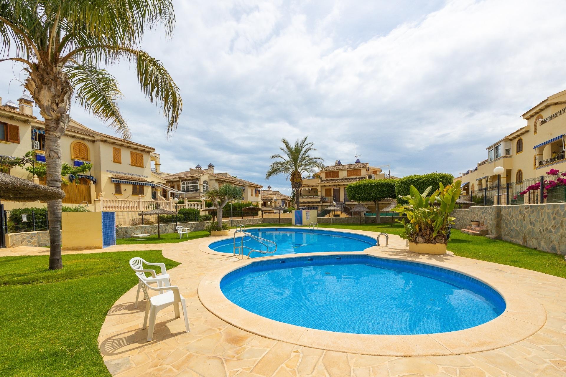 Resale - Bungalow - Torrevieja - Torre La Mata