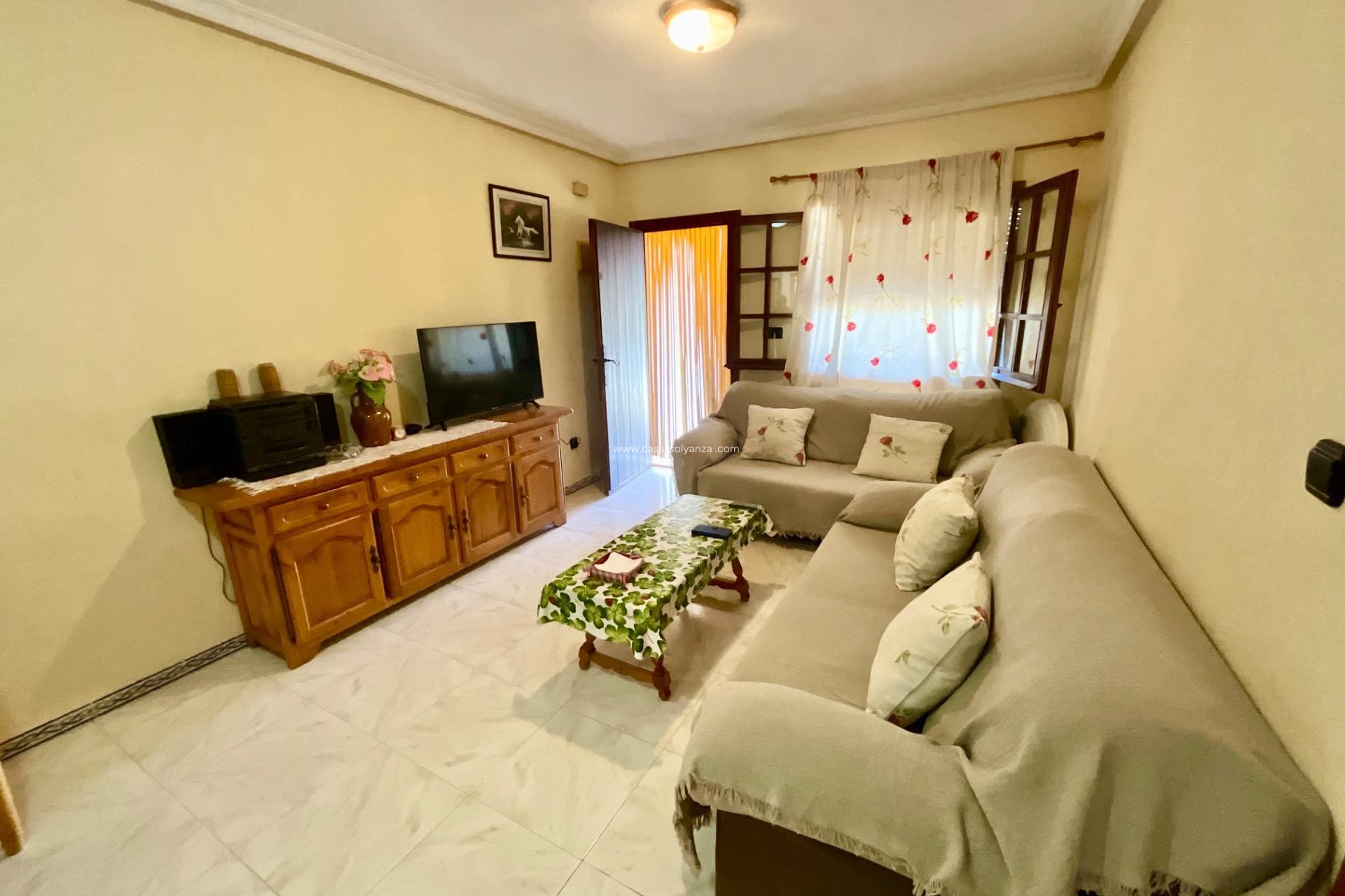 Resale - Bungalow - Torrevieja - Torreblanca