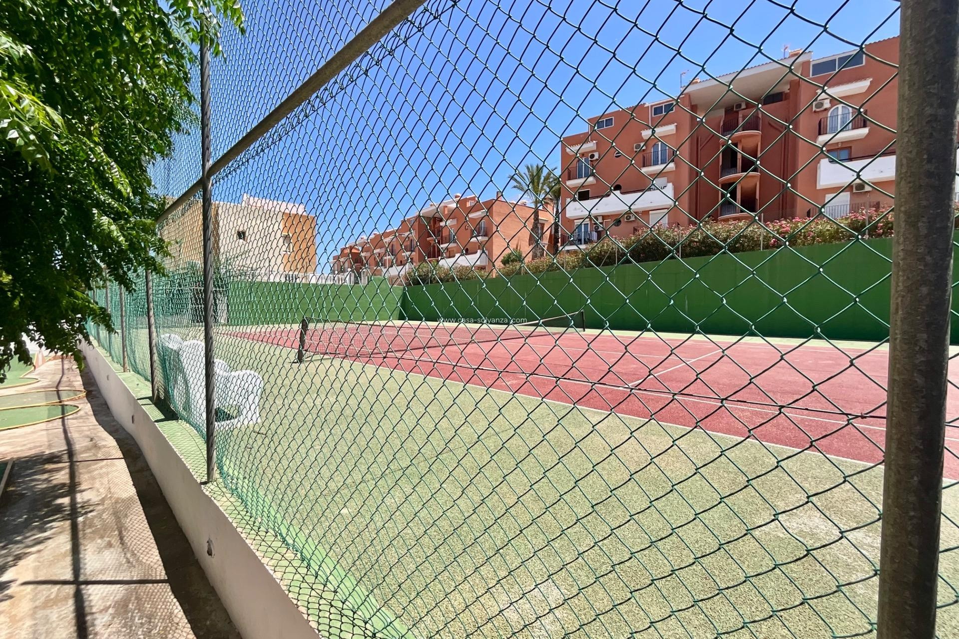 Resale - Bungalow - Torrevieja - Torreblanca