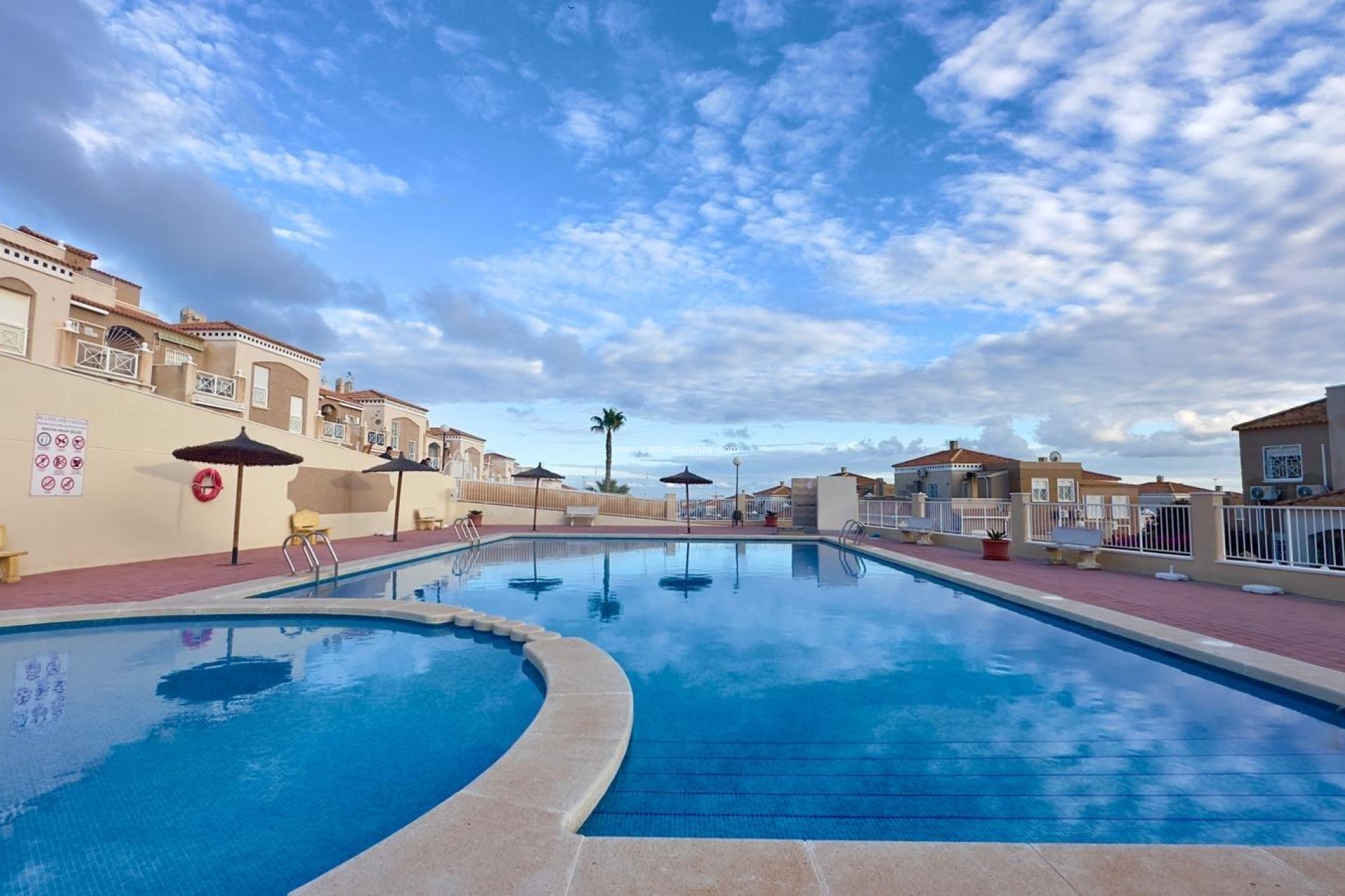 Resale - Bungalow - Torrevieja - Torreblanca